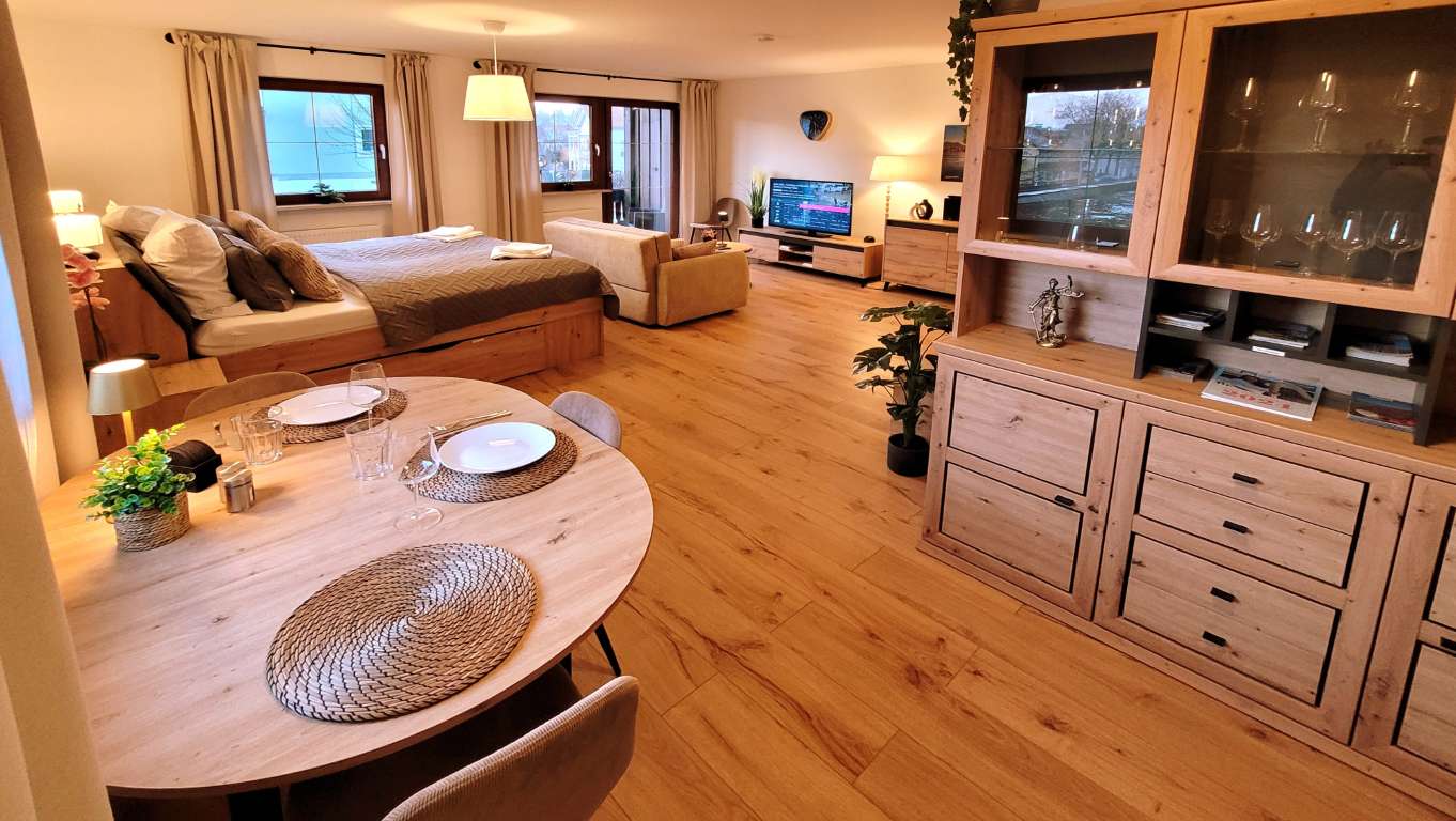 Essbereich – Ferienwohnung Cosy Prien Apartment